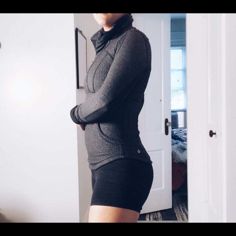 Lululemon active pullover
